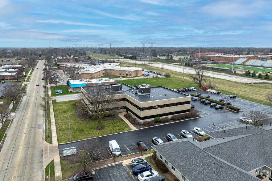 Shared Office Rentals business image in Joliet, IL