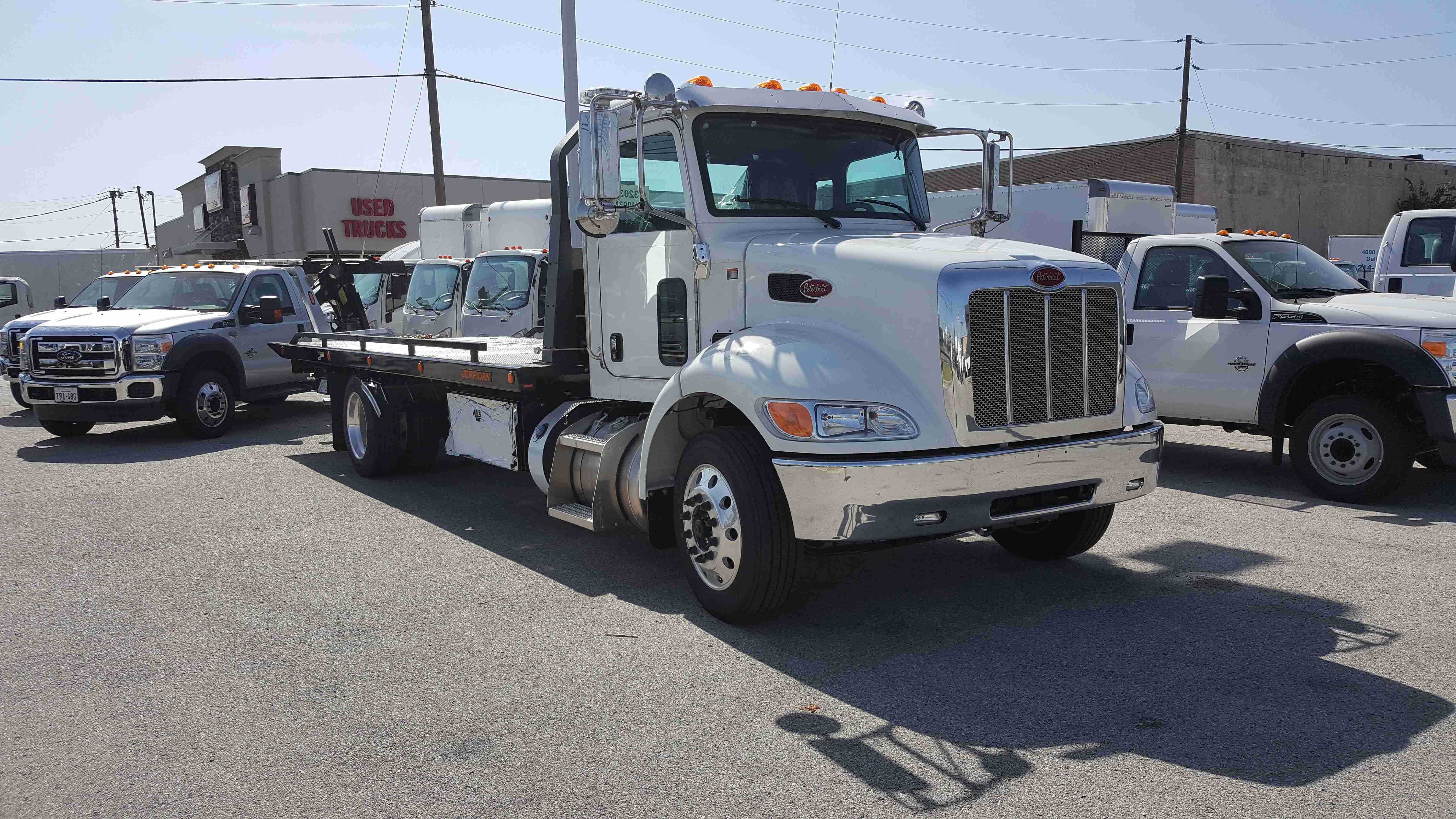 Tow truck in garland business image in Garland, TX